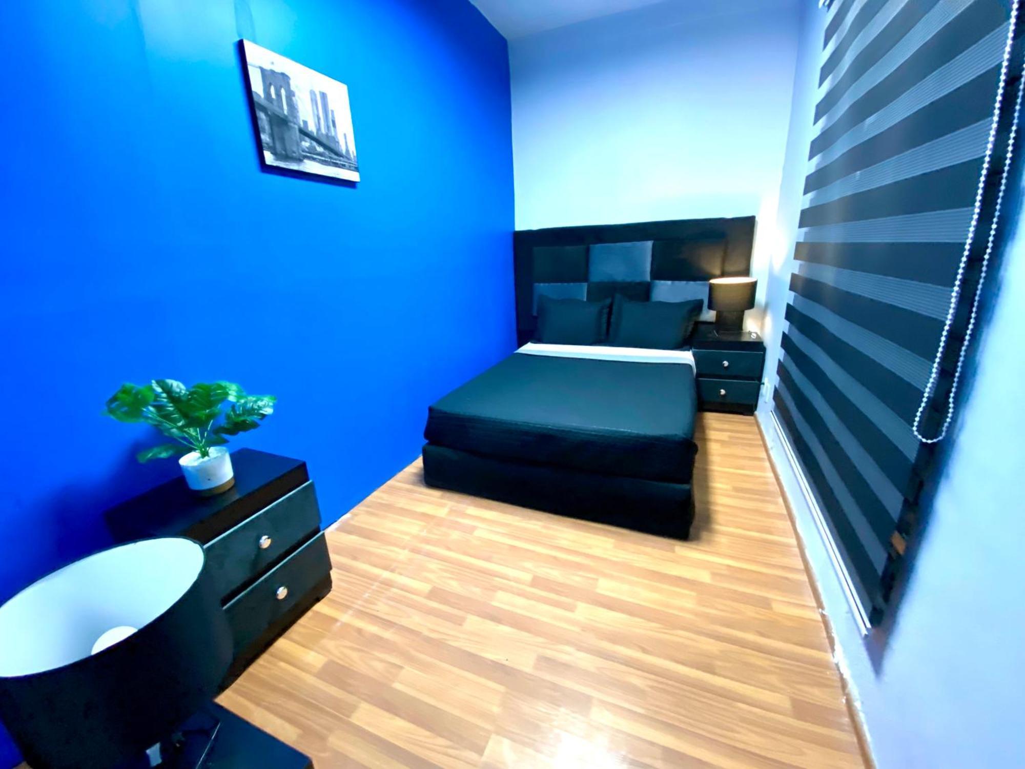 Roomies Hostel - World Trade Center مدينة مكسيكو المظهر الخارجي الصورة