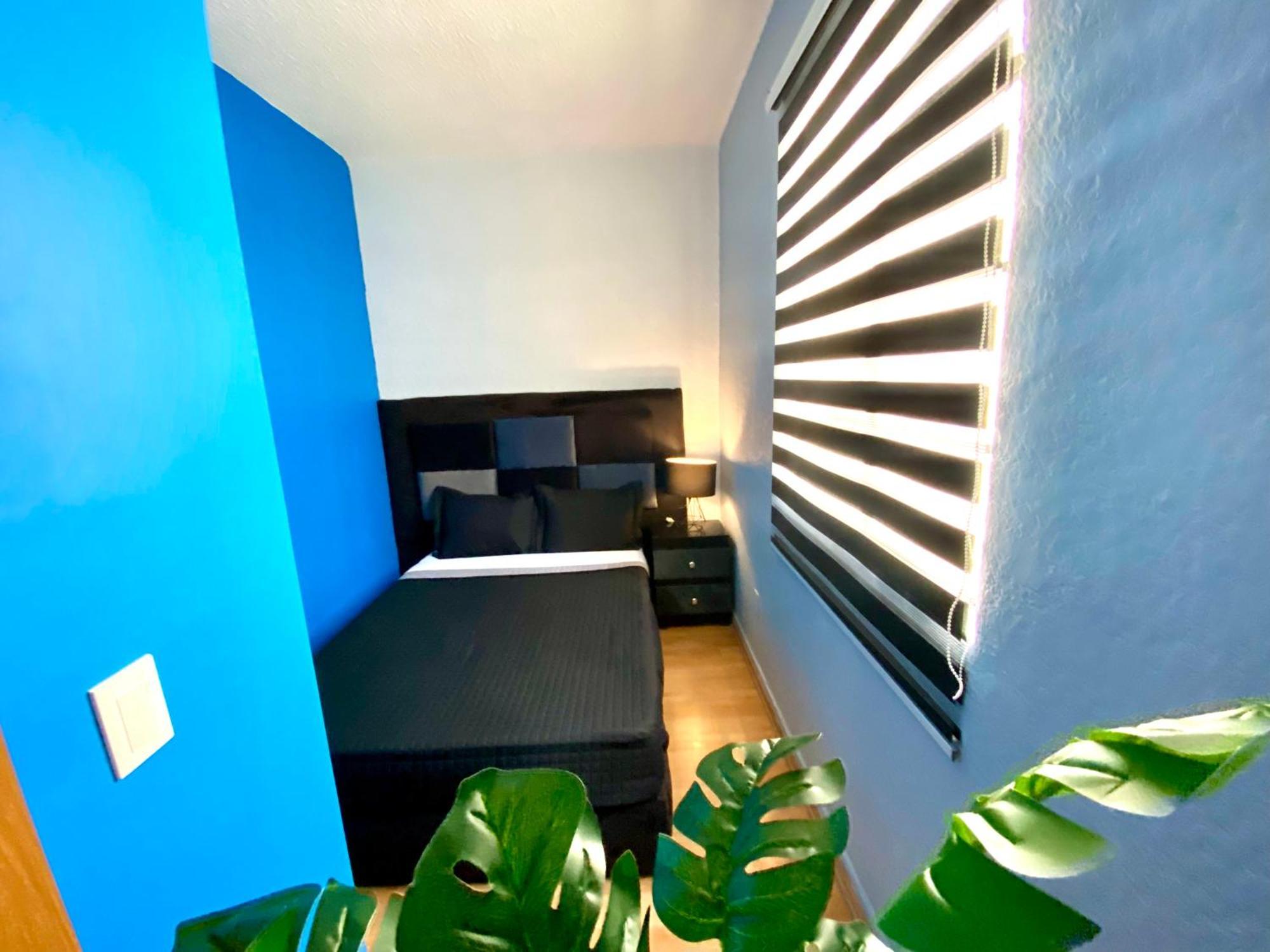 Roomies Hostel - World Trade Center مدينة مكسيكو المظهر الخارجي الصورة
