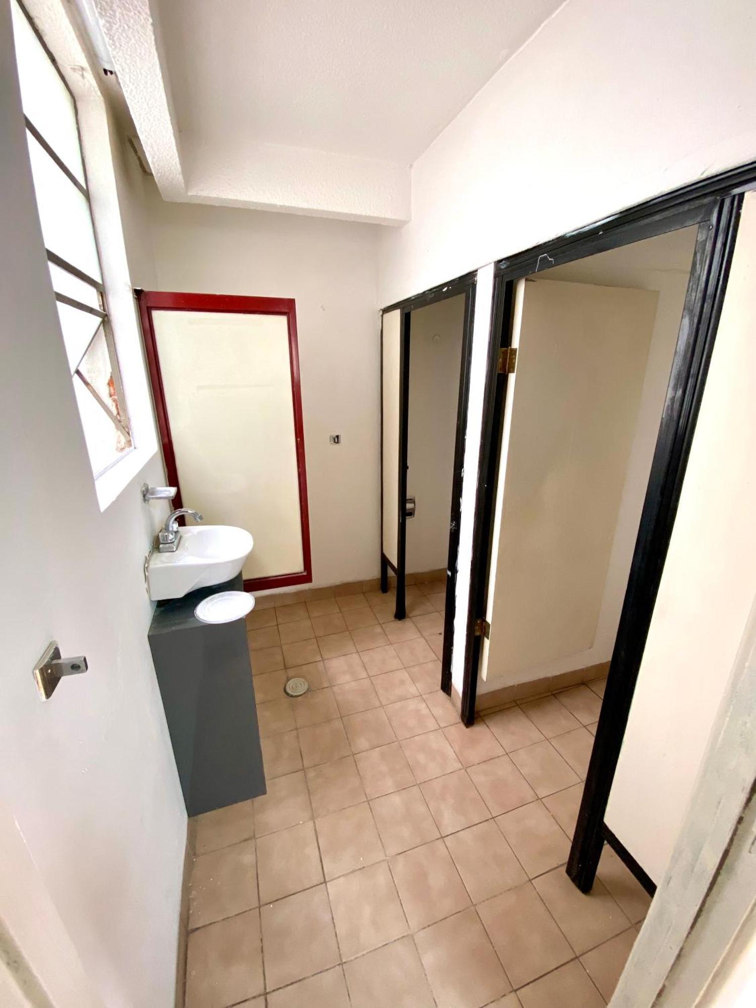Roomies Hostel - World Trade Center مدينة مكسيكو المظهر الخارجي الصورة