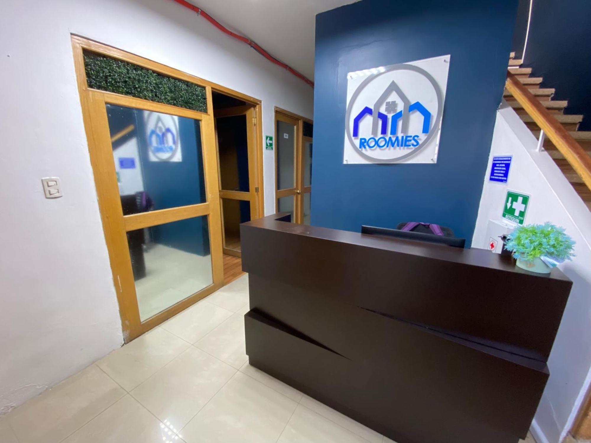 Roomies Hostel - World Trade Center مدينة مكسيكو المظهر الخارجي الصورة