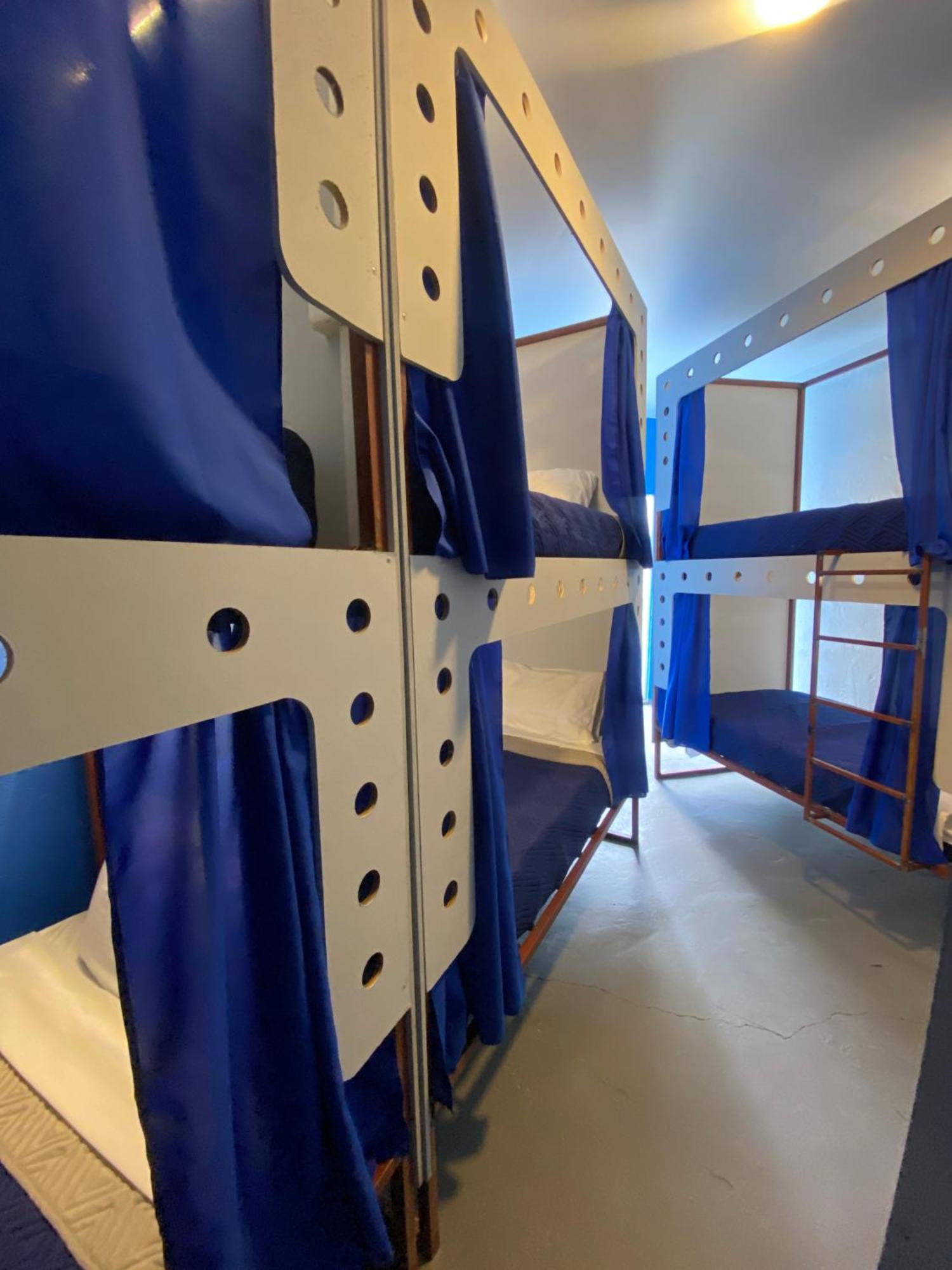 Roomies Hostel - World Trade Center مدينة مكسيكو المظهر الخارجي الصورة